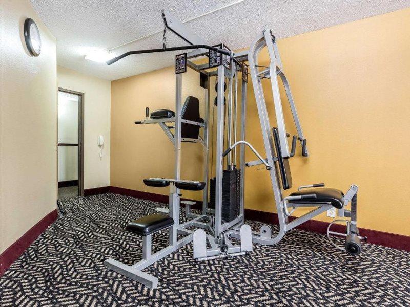 Quality Inn & Suites Bloomington University Area Экстерьер фото